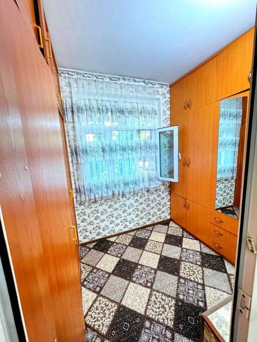 Продается своя квартира на Карасу-6 1-этаж, 2 подвала, 2 огорода 3/1/9