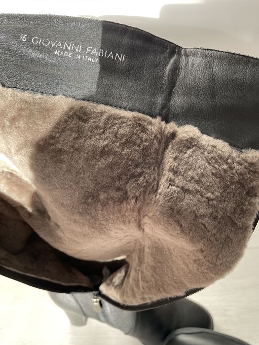 Зимние б/у женские сапоги