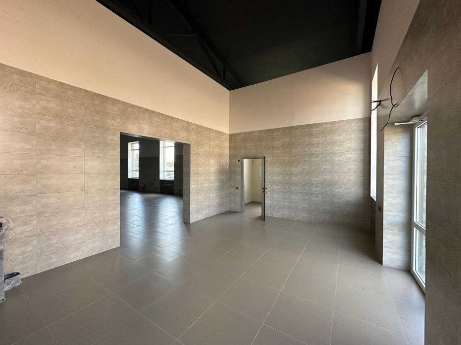 Отдельно-стоящее здание