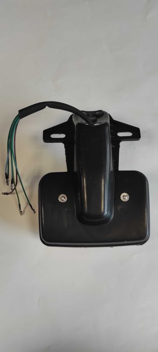 Стоп на 12V със стойка