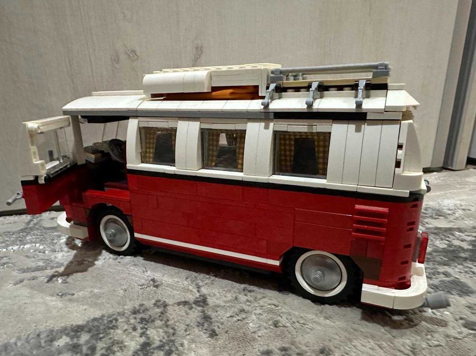 LEGO Creator Expert - Volkswagen T1 Camper Van 10220