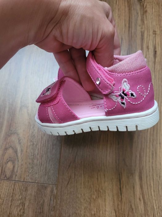 Sandalute roz marime 20 cake couture