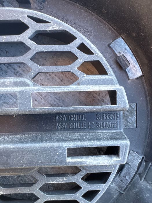 Решетка за Volvo XC60