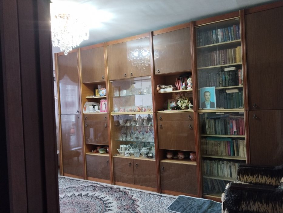 Стенка шестисекционная