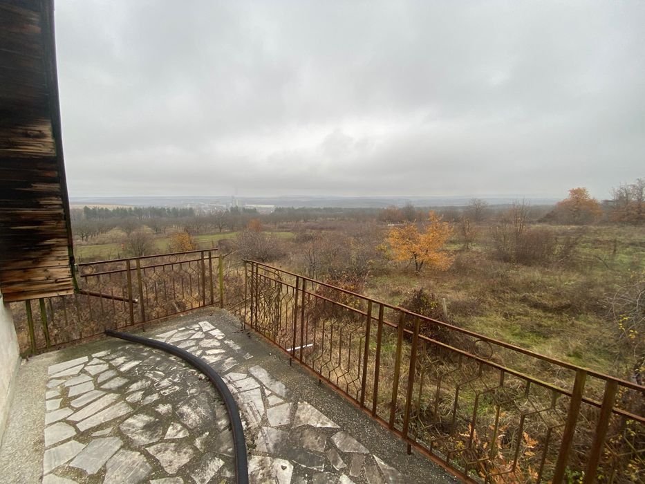 Вила до Враца в местността Под Балкана