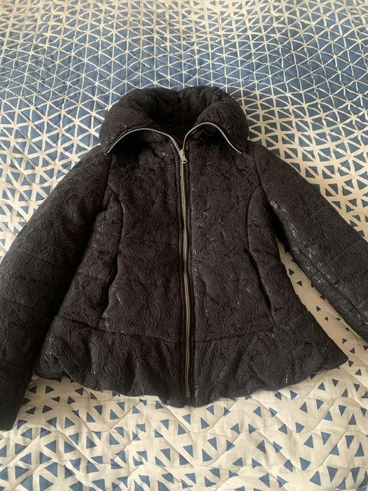 Курточка дев. На 6-7 лет. 3000тг