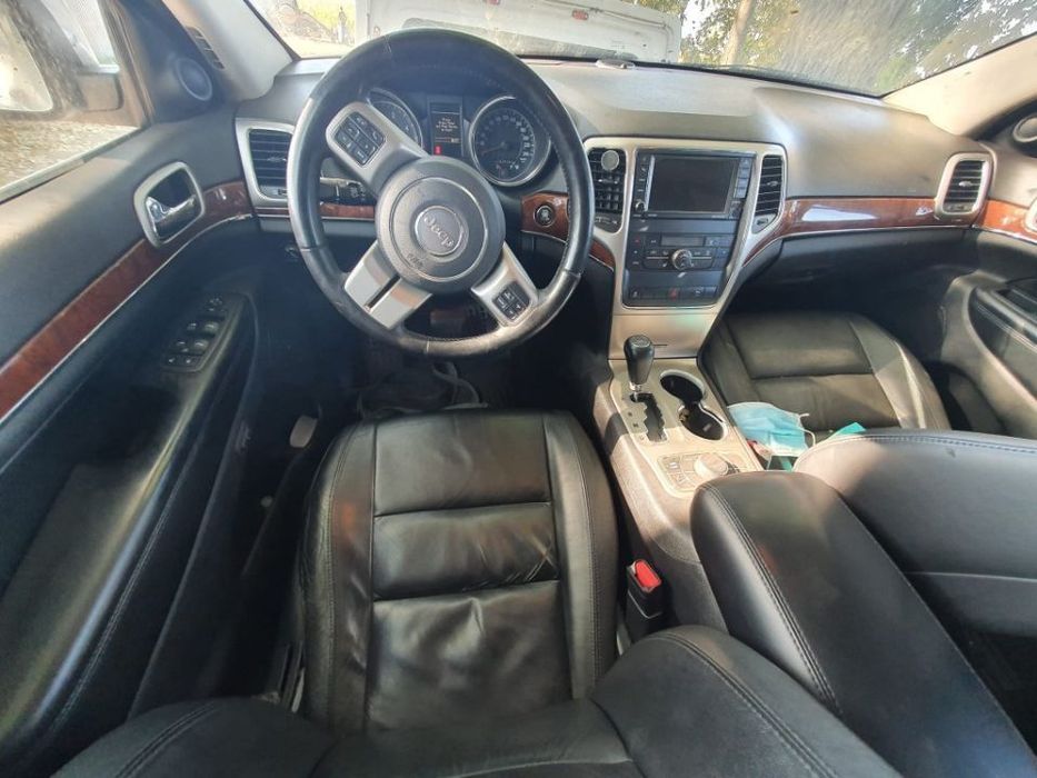 bara fata spate armatura grila capota trager calandru haion  Jeep Grand Cherokee 2 3.0crd dezmembrez