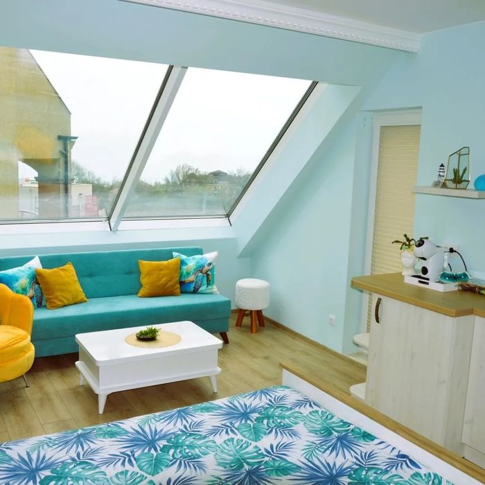 Дава се под наем Двустаен апартамент в Каварна - 70 кв.м за 71.4 € - Снимка #2