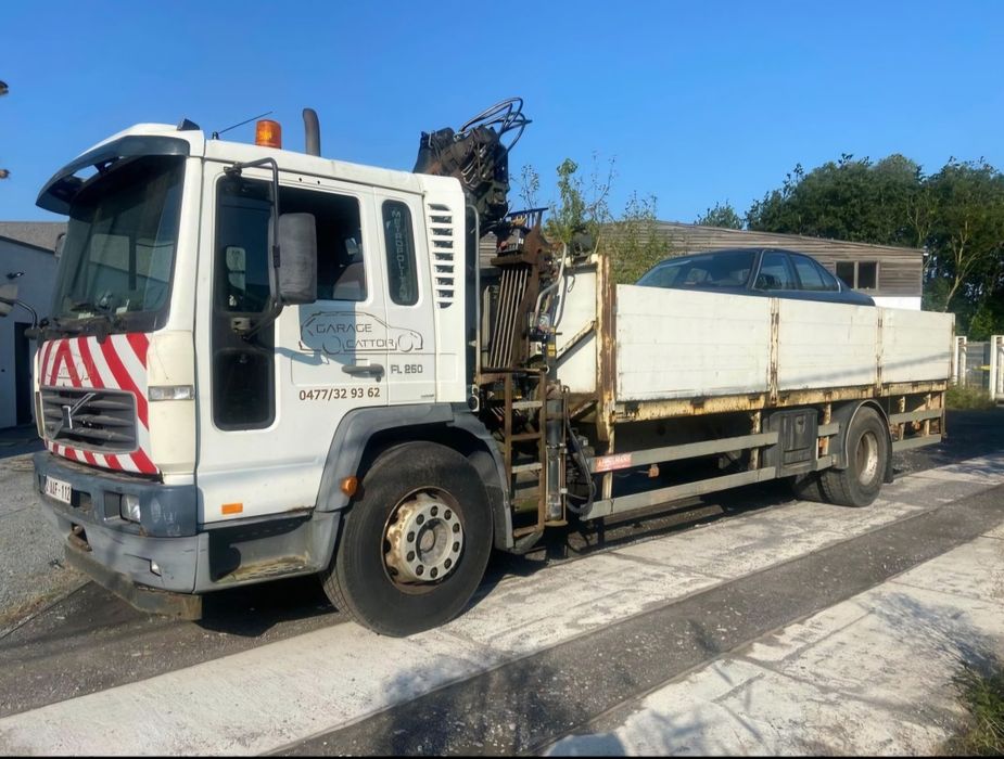 Camion cu macara / Transport cu macara