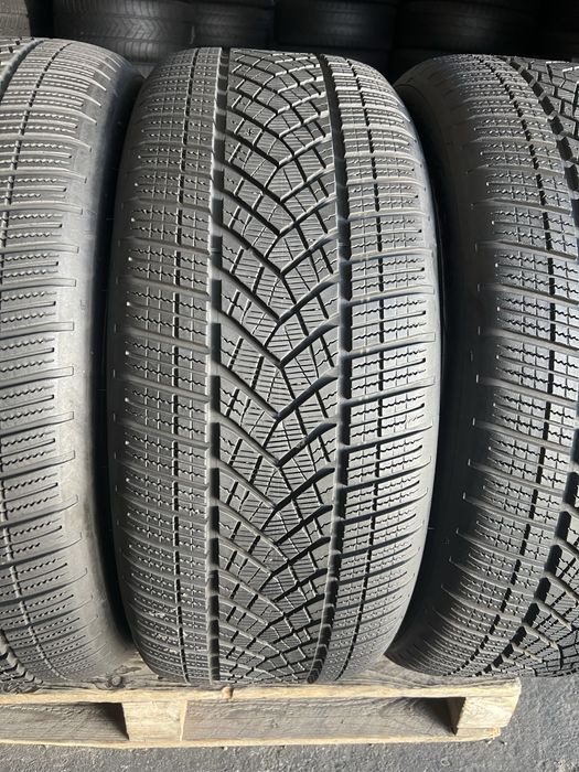 4 anvelope iarna 255/50/21 Goodyear 6-6.6 mm!