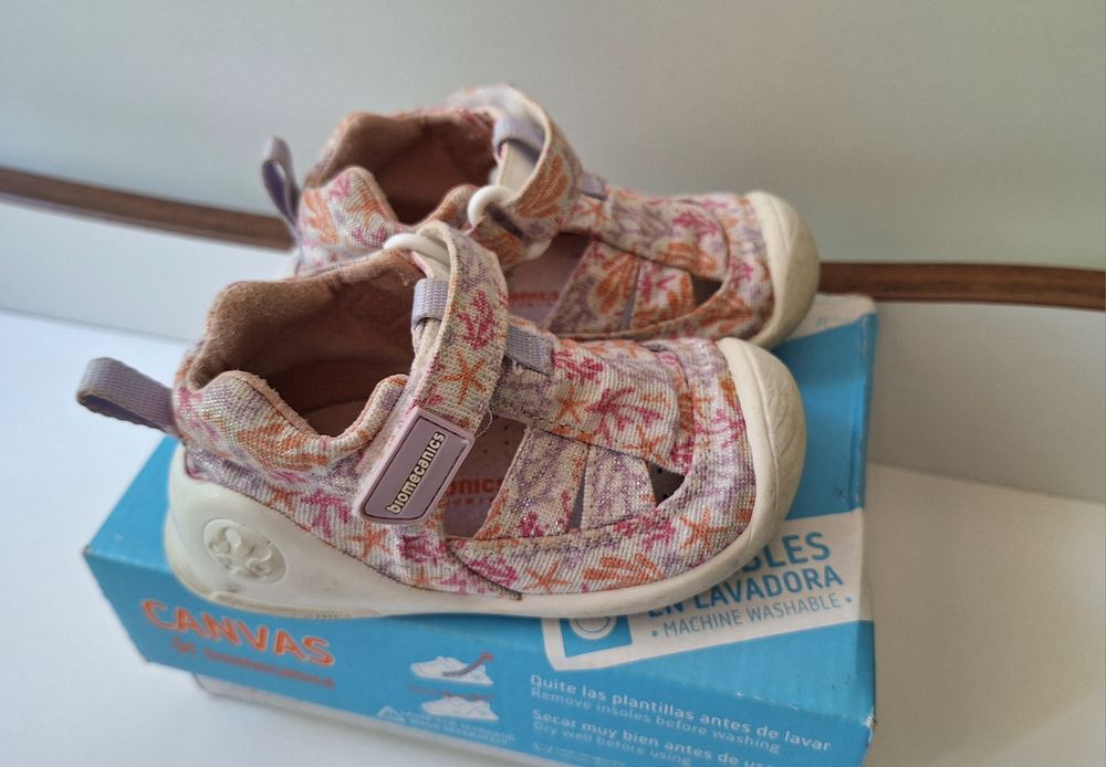 Сандали Biomecanics размер 20