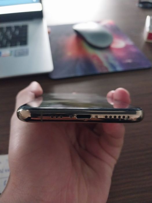 Продам айфон 11 про 256