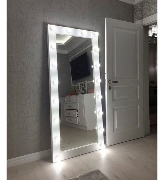 Продам зеркало 70/175