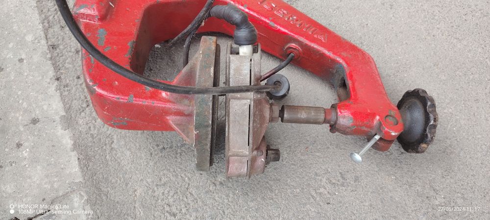 Преса за вулканиузиране на гуми