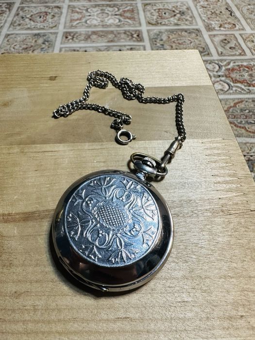 Продам часы "Молния"!