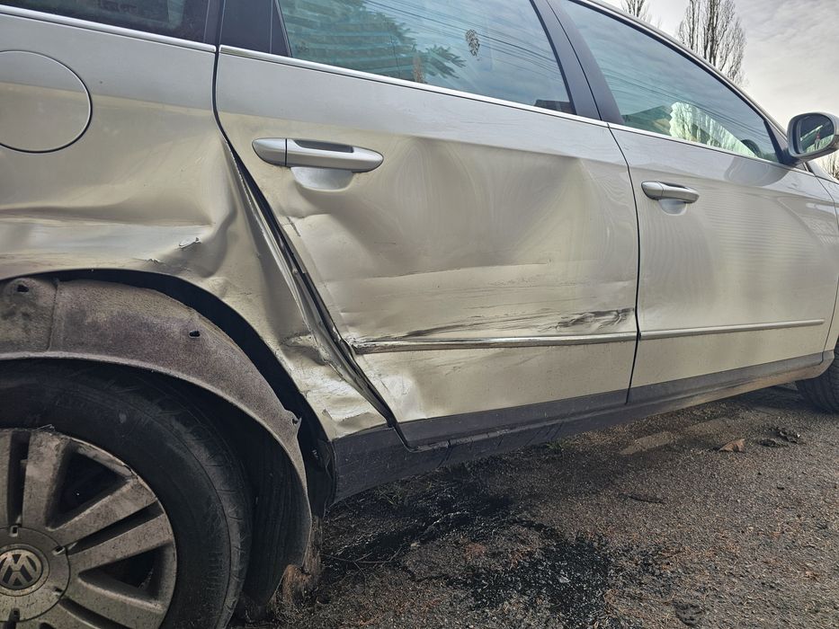 Avariat Passat B6 2006 2.0 TDI 170CP DSG Padele Alcantara