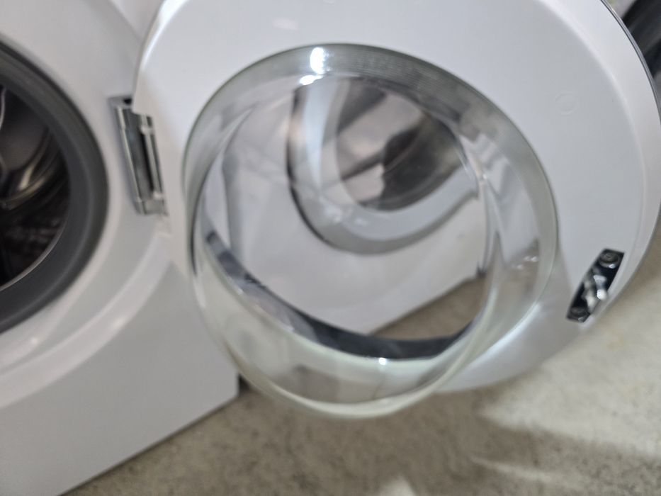 Инверторна пералня Miele W4146WPS пчелна пита