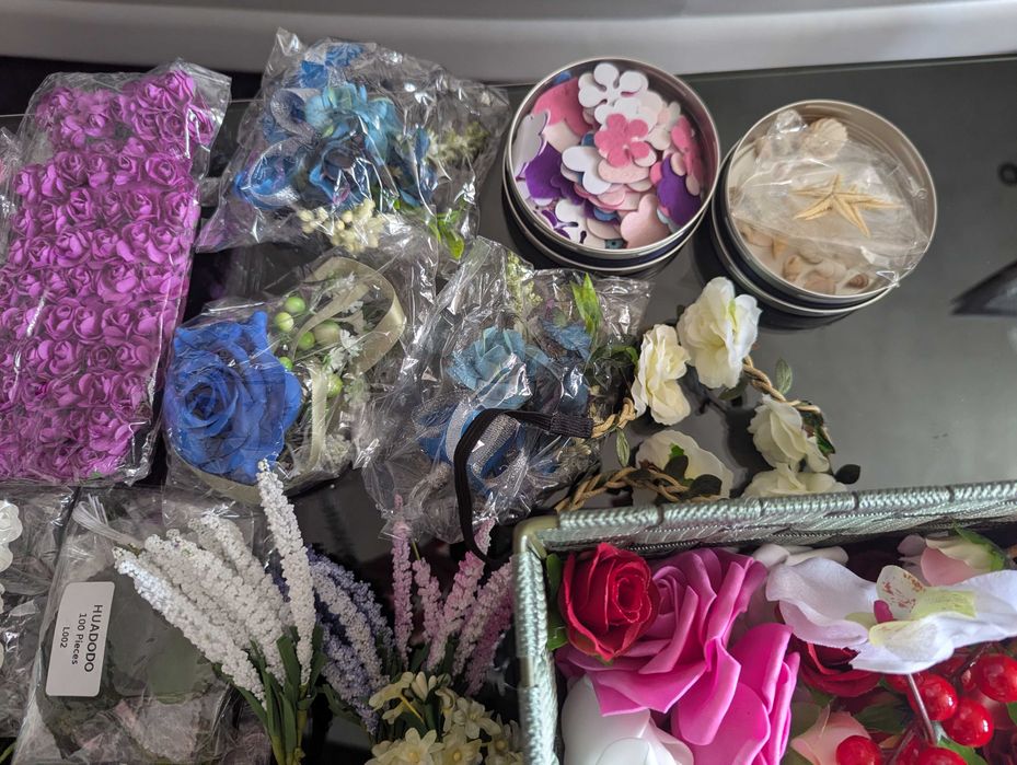 Крафт материали - изкуствени цветя