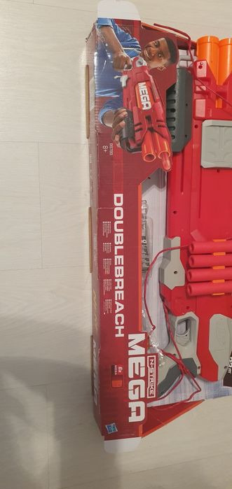 Vând pușcă NERF noua