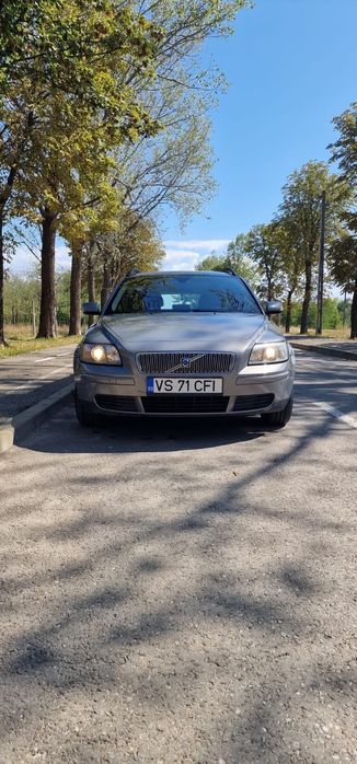 Vând Volvo V50 diesel