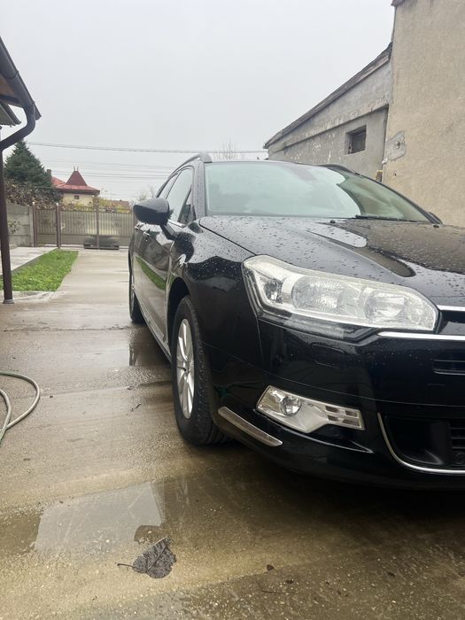 De vanzare  Citroen c5 an fabr. 2014 motor 1.6 hdi 115cp