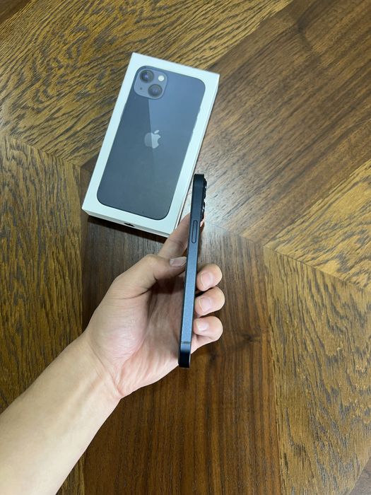 Iphone 13 128 gb RM/A в идеале 85% акб