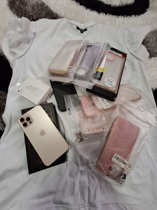 Iphone 12 pro gold