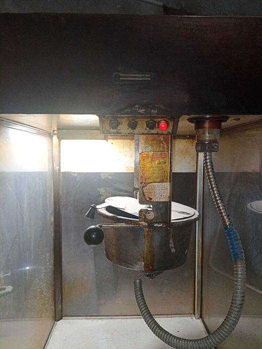 Popkorn aparat sotiladi