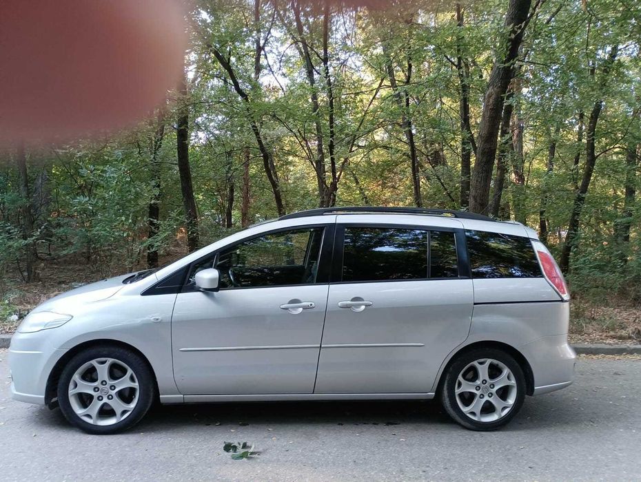 Мазда 5 ,2008г 143кс  2,0 дизел.