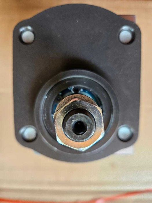 Pompa hidraulica Massey Ferguson 3080 , 3090 , MF3125 , 6190