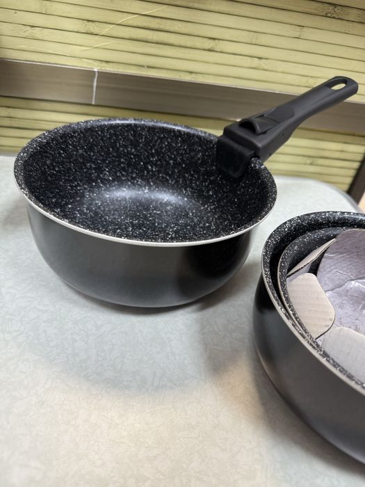 Комплект от 3 тенджери 16 18 20 см Bergner
