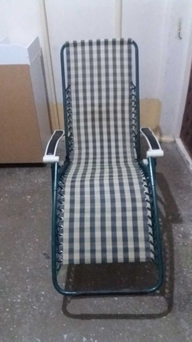 Раскладное кресло 
Раскладушка 
Raskladushka 
Шезлонг