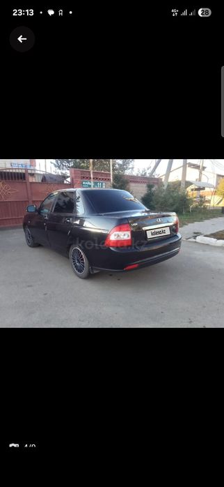 Машина Приора 2013г