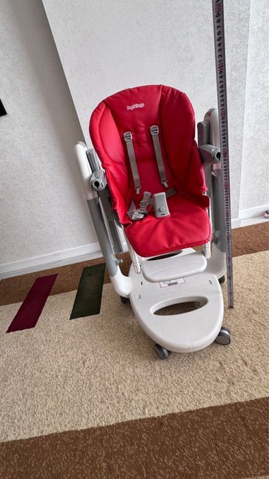 Качеля и стол для кормления