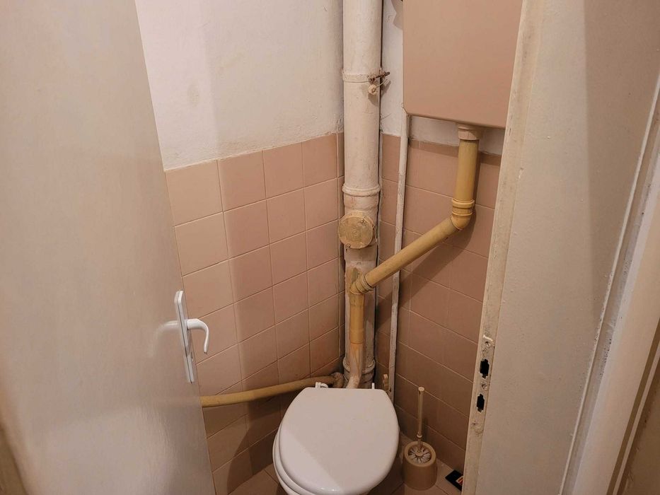 Тристаен апартамент в Кючук Париж