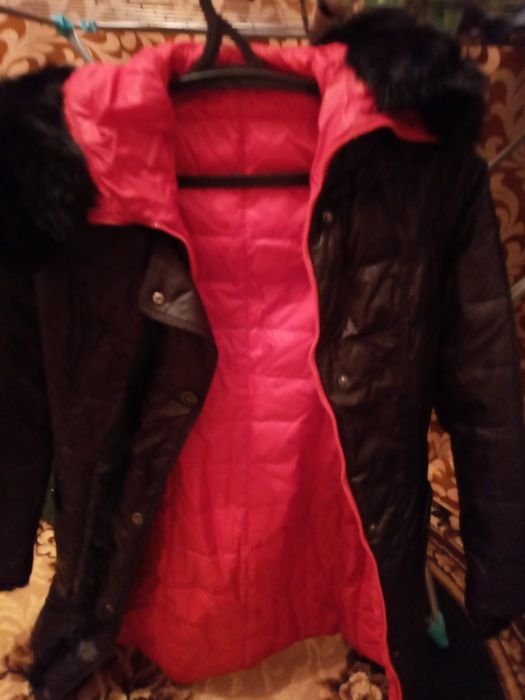 Пуховик с норковой вставкой