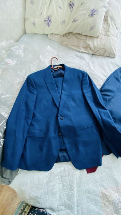 Продам смокинг брюками