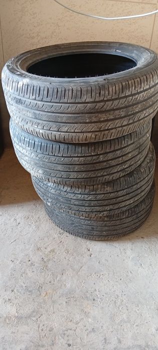 Balon BYD 235/50 R19 sotiladi.