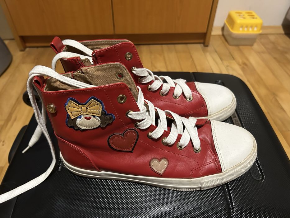 Дамски кецове Moschino