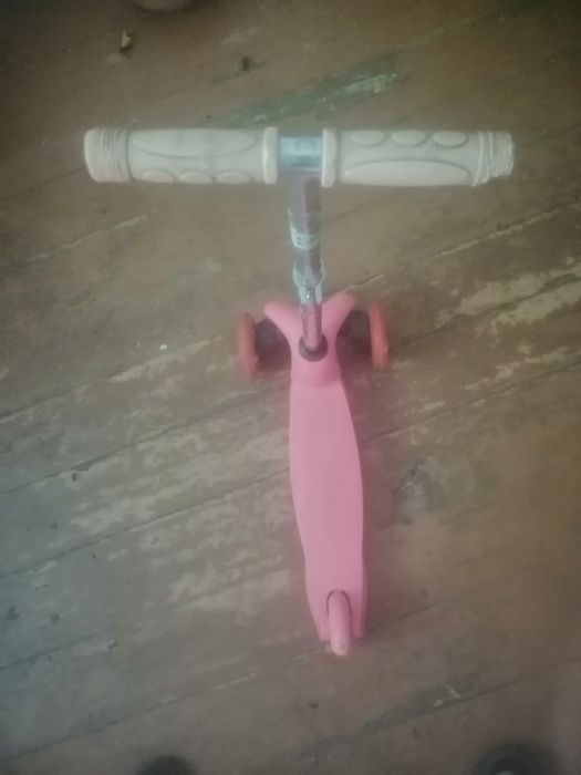Продам детский самокат