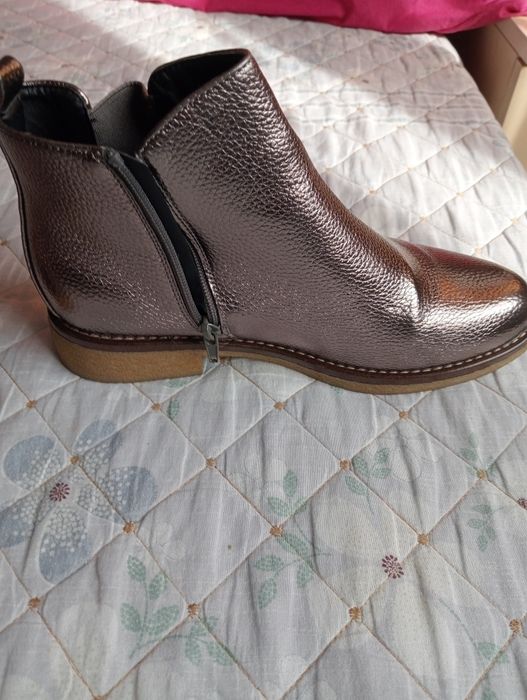 Осенние ботинки размер 38