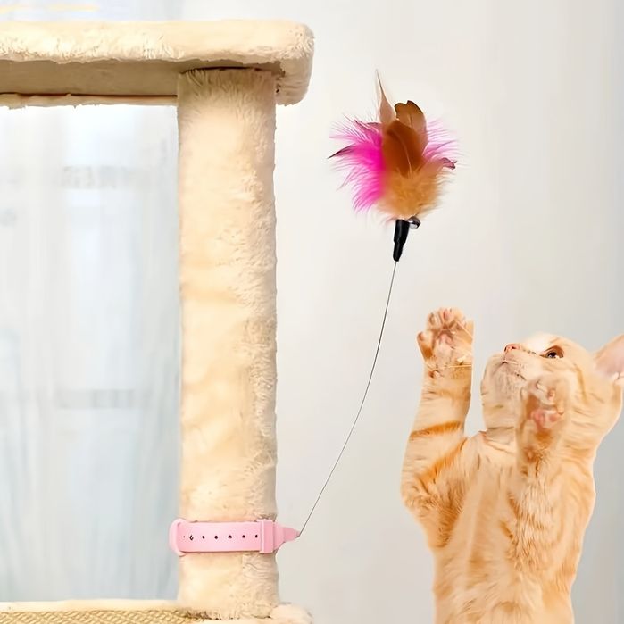 Каишка с играчка с пера за котки