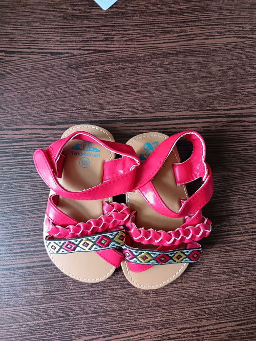 Încălțăminte fetiță