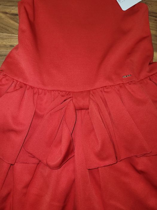 Нова червена рокля Mayoral, 7г.