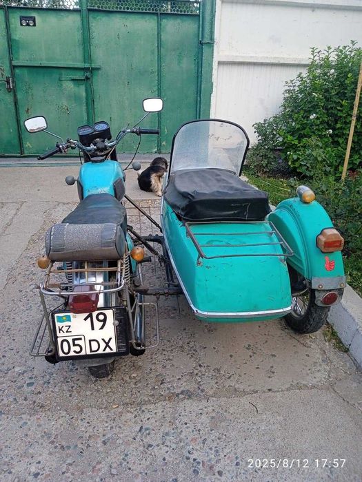 Мотоцикл ИЖ Планета 3