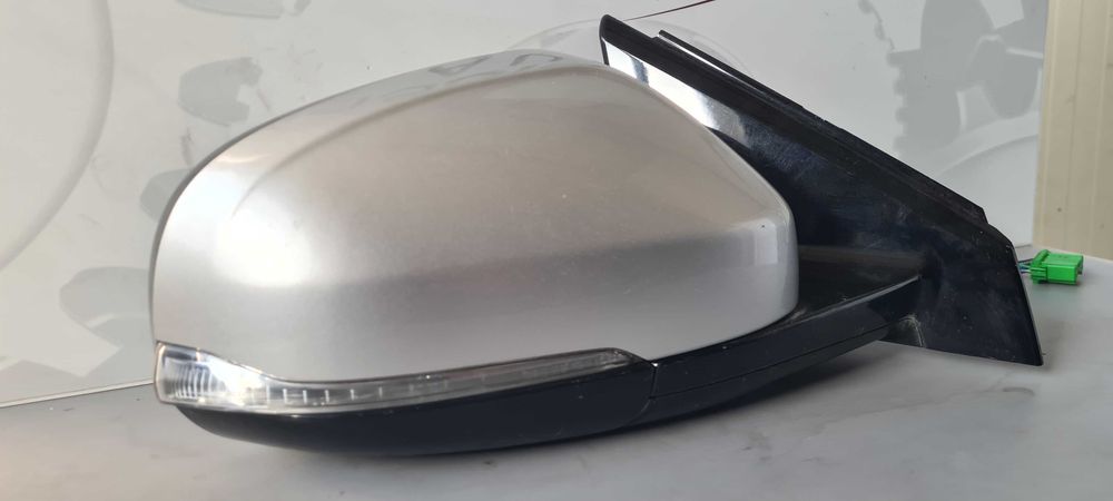 Огледало Volvo V40 2012г.