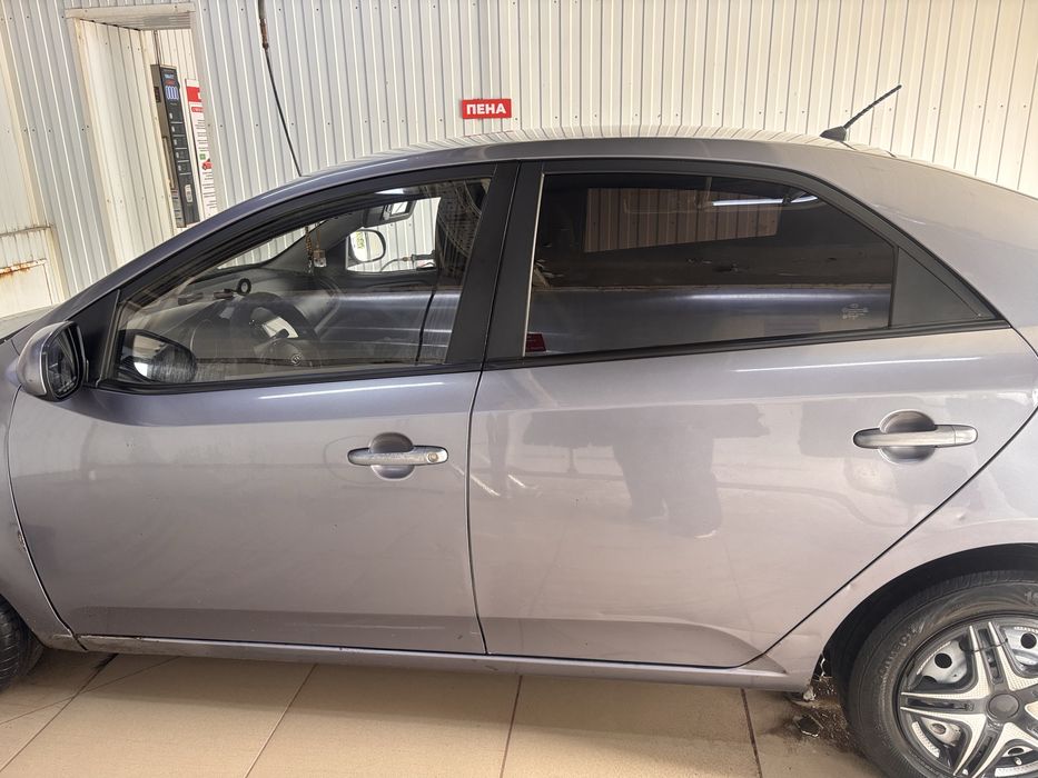 Срочно продам Kia Serato