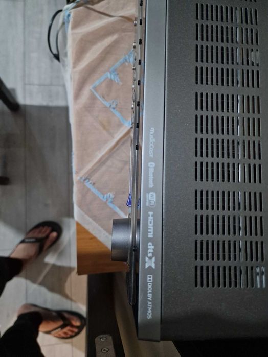 Ресивър за Домашно Кино Yamaha RX-V585 Jamo sub j 10
Колони Jamo S 807