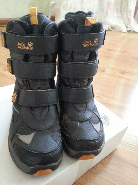 Зимние ботинки от Jack Wolfskin(39 размер)