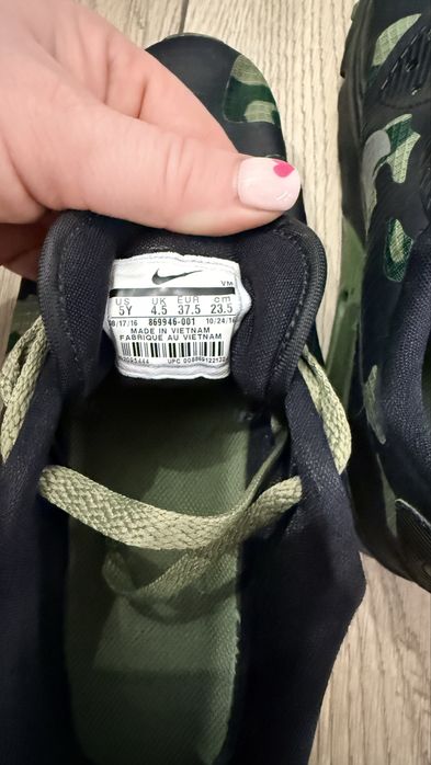 Маратонки Nike размер 37,5